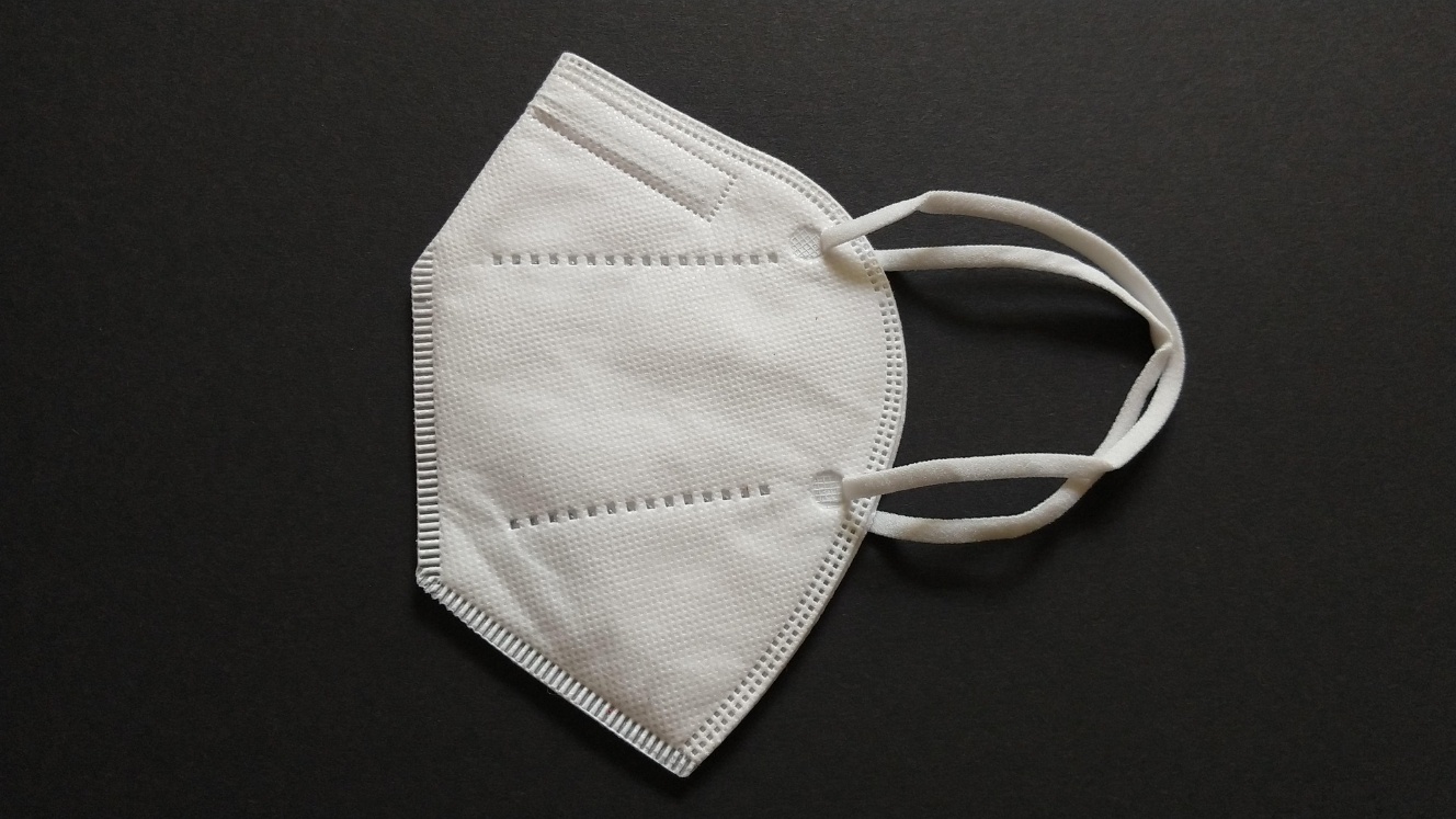 A FFP2 mask